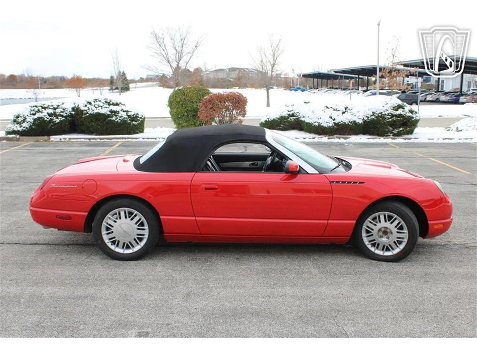 2002 Ford Thunderbird 11th Gen - Image 12 of 31