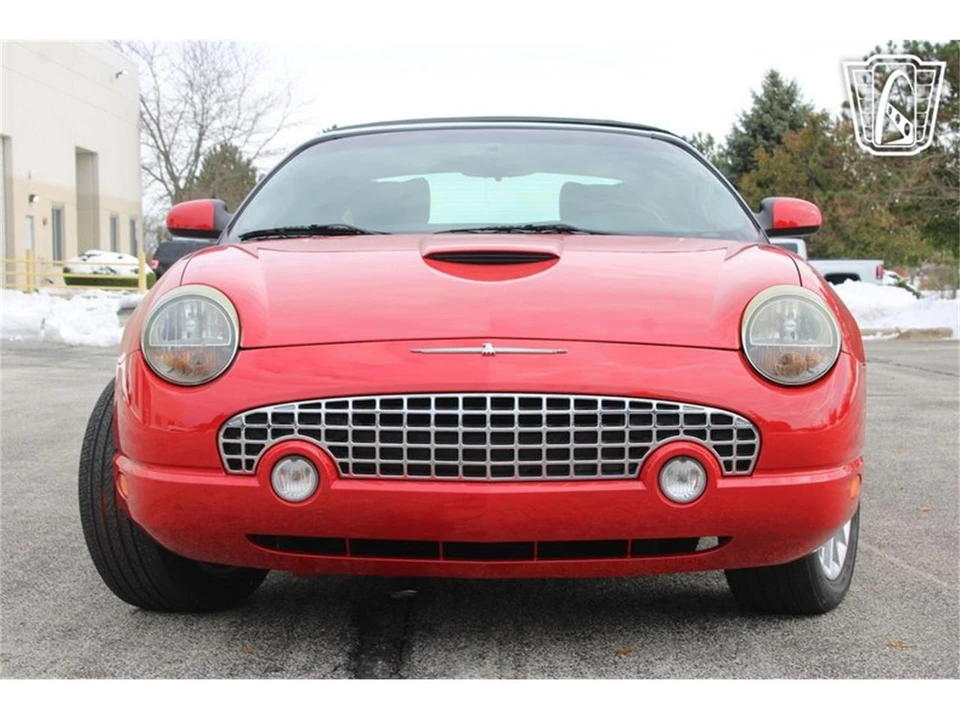 2002 Ford Thunderbird 11th Gen - Image 17 of 31