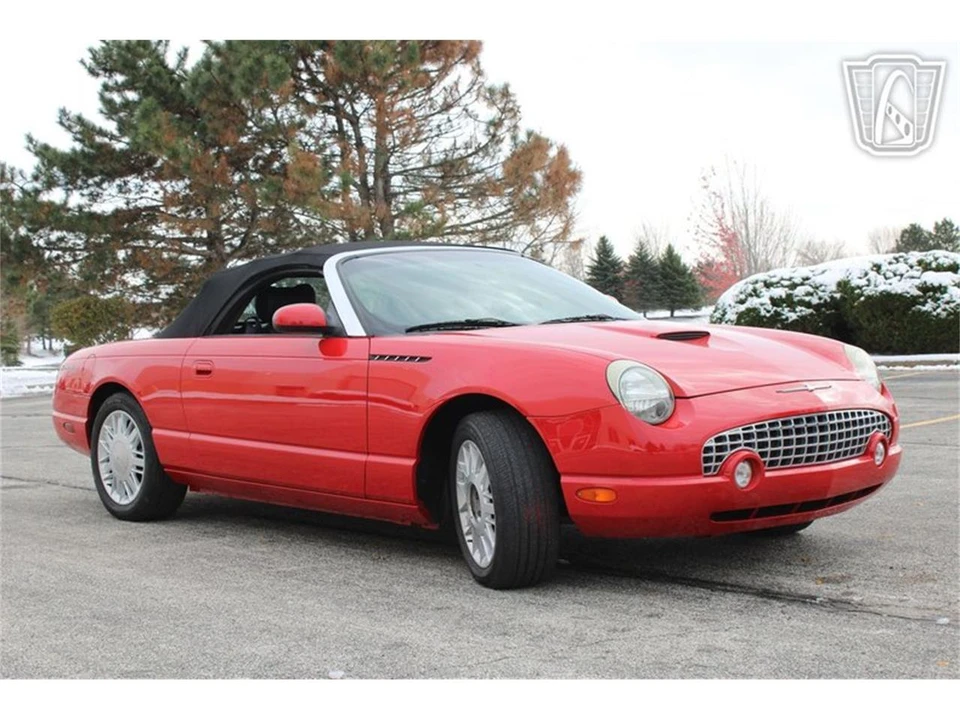 2002 Ford Thunderbird 11th Gen - Image 14 of 31