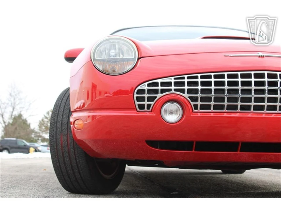 2002 Ford Thunderbird 11th Gen - Image 24 of 31