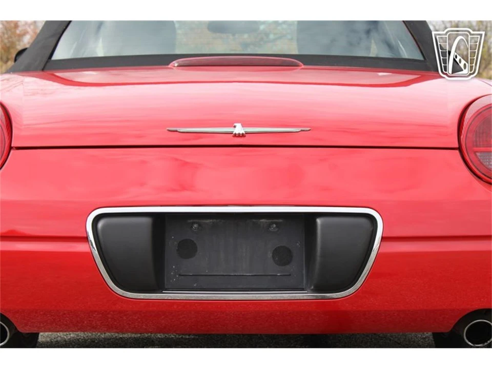 2002 Ford Thunderbird 11th Gen - Image 29 of 31