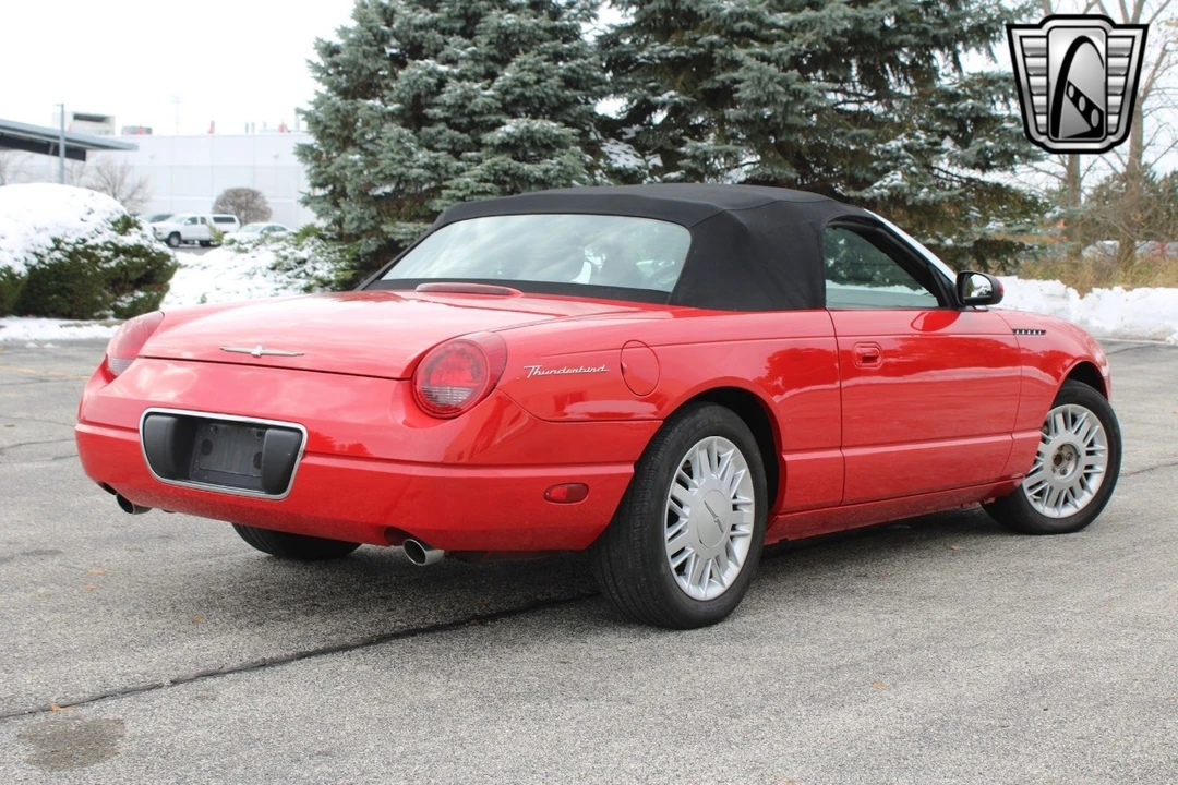 2002 Ford Thunderbird 10th Gen - Image 9 of 12