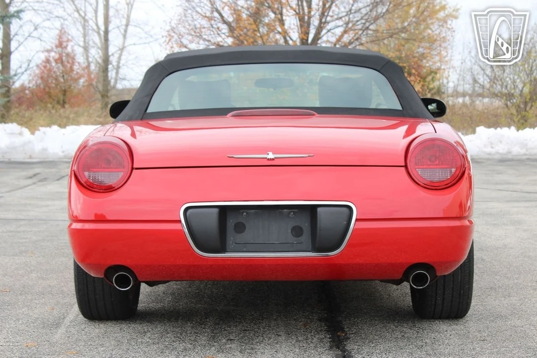 2002 Ford Thunderbird 11th Gen - Image 11 of 12
