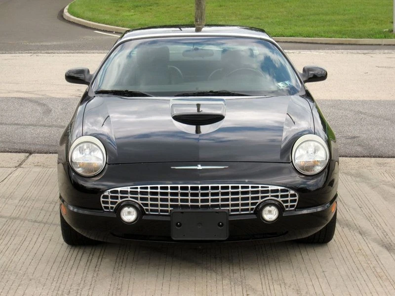 2002 Ford Thunderbird 11th Gen - Image 5 of 12
