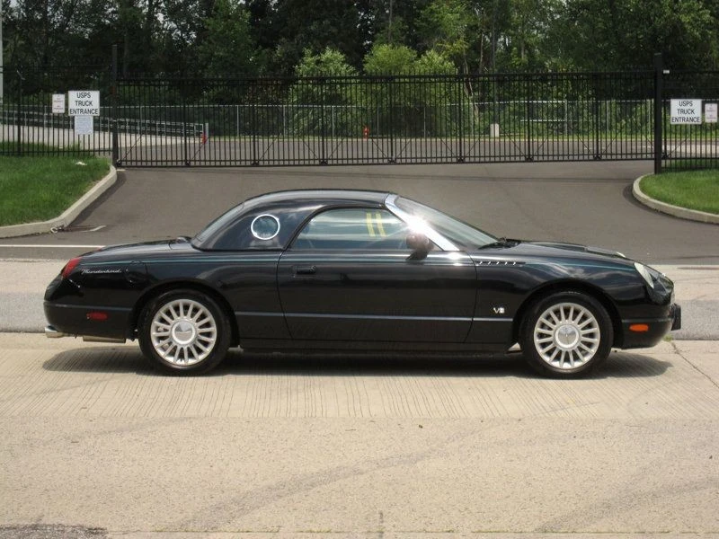 2002 Ford Thunderbird 10th Gen - Image 9 of 12