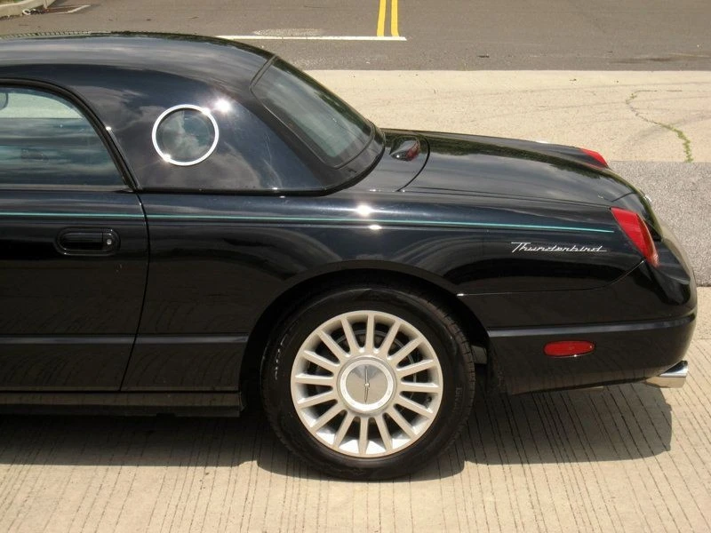 2002 Ford Thunderbird 11th Gen - Image 8 of 12