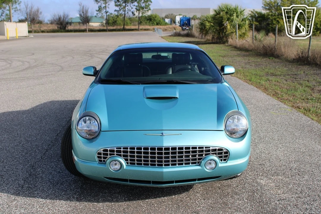 2002 Ford Thunderbird 11th Gen - Image 4 of 12
