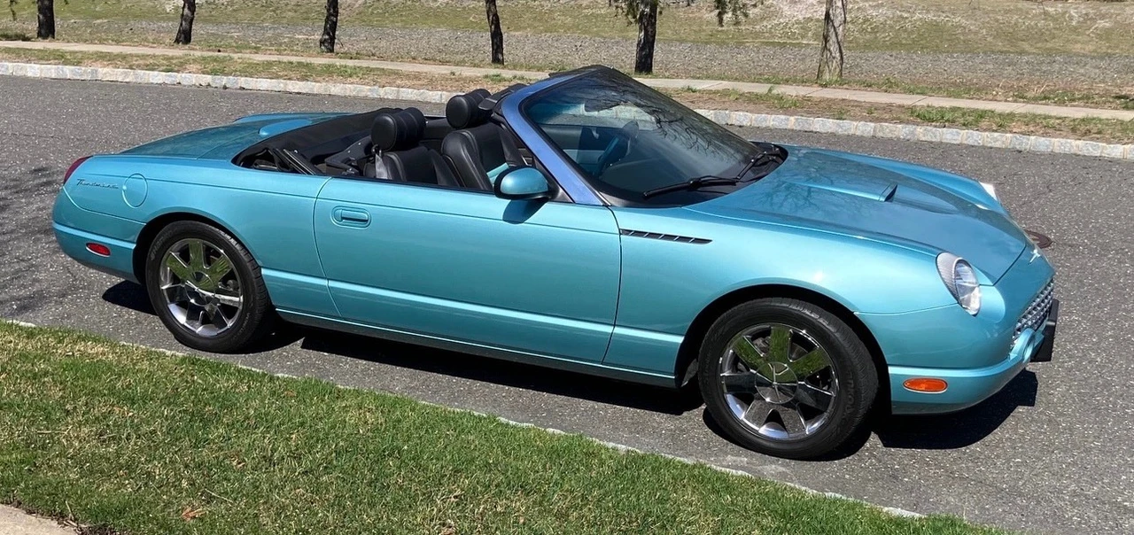 2002 Ford Thunderbird 11th Gen - Image 20 of 28