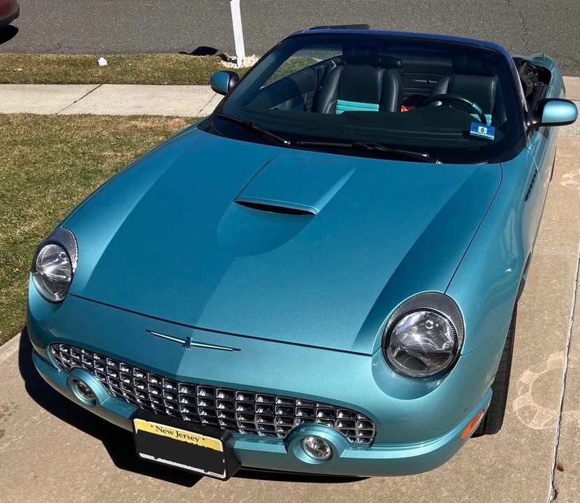 2002 Ford Thunderbird 11th Gen - Image 11 of 28