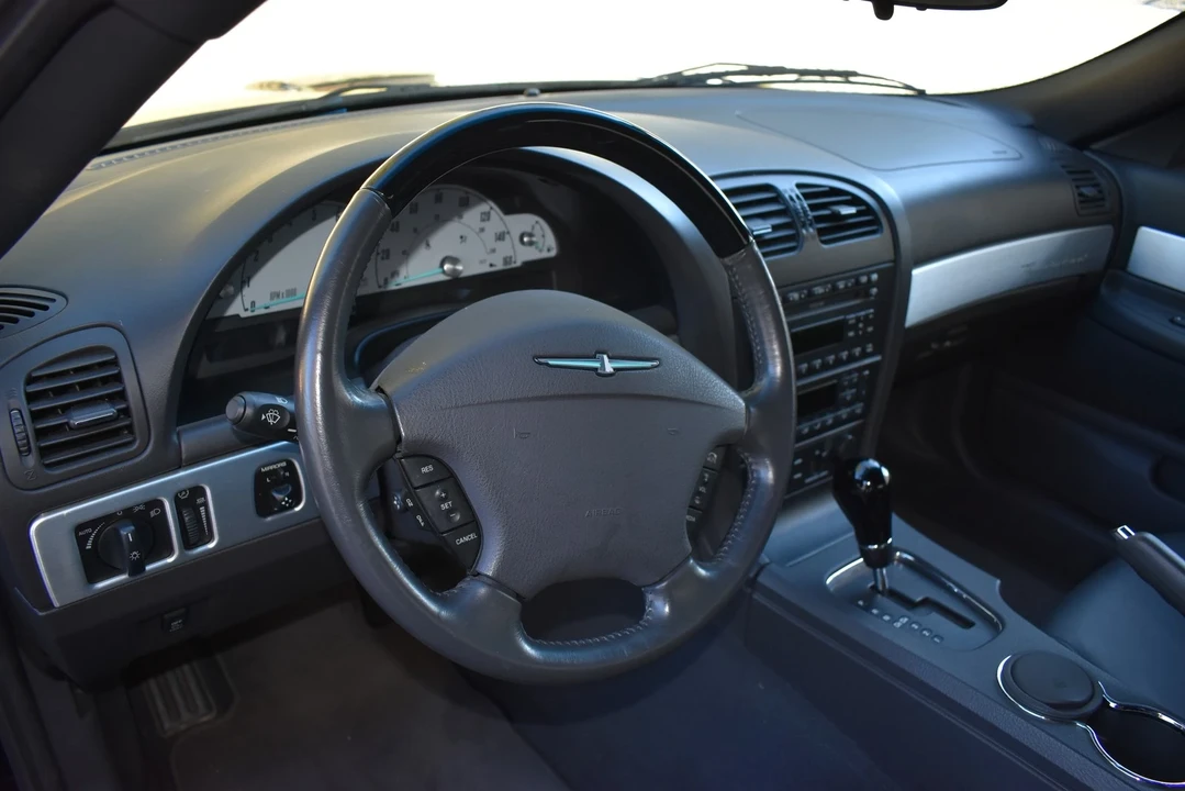 2002 Ford Thunderbird 11th Gen - Image 20 of 21