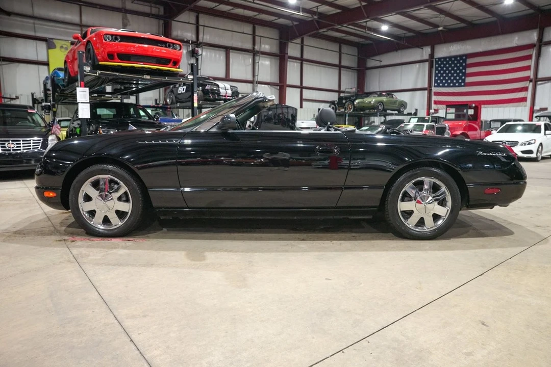 2002 Ford Thunderbird 11th Gen - Image 4 of 31