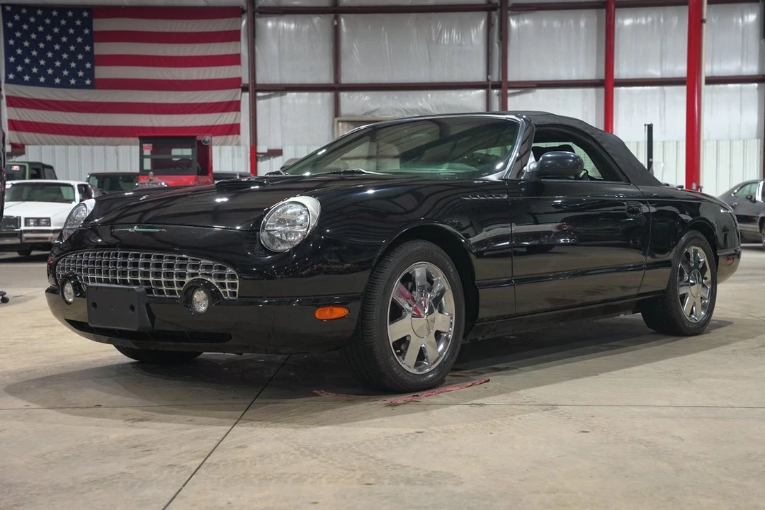 2002 Ford Thunderbird 11th Gen - Image 20 of 31