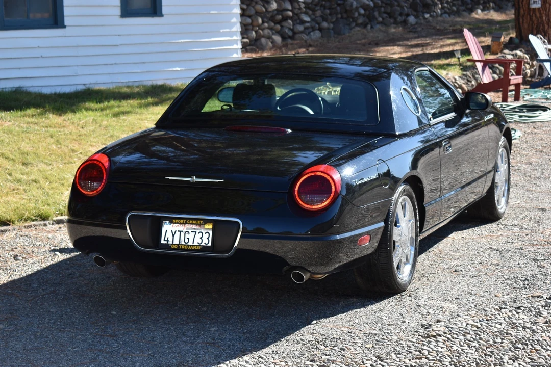 2002 Ford Thunderbird 10th Gen - Image 6 of 21