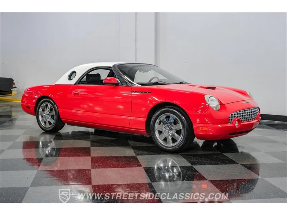2002 Ford Thunderbird 11th Gen - Image 17 of 31