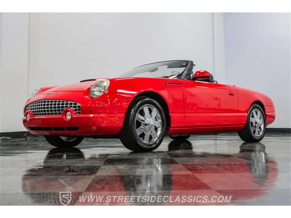 2002 Ford Thunderbird 11th Gen - Image 23 of 31