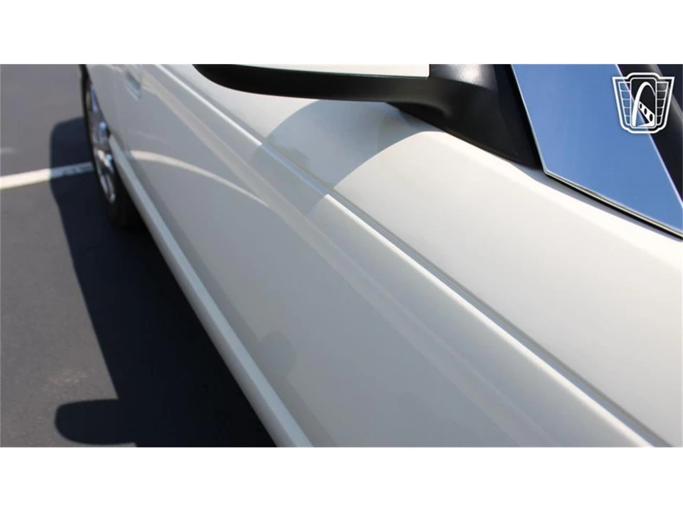 2002 Ford Thunderbird 11th Gen - Image 8 of 31