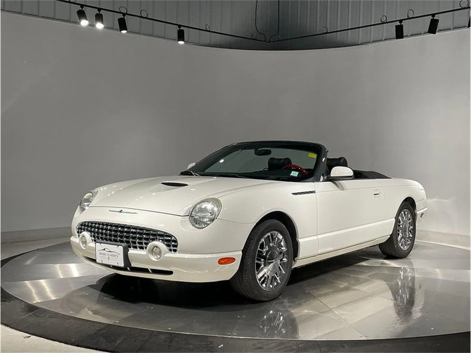 2002 Ford Thunderbird 11th Gen - Image 2 of 31