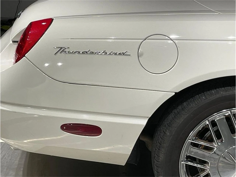 2002 Ford Thunderbird 11th Gen - Image 30 of 31