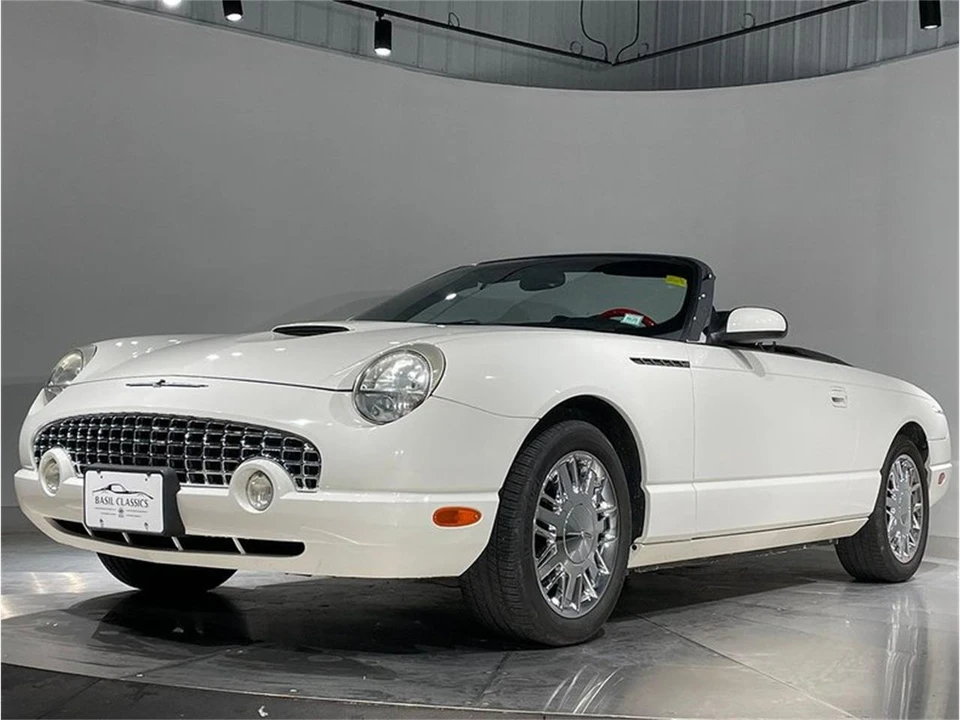 2002 Ford Thunderbird 11th Gen - Image 19 of 31