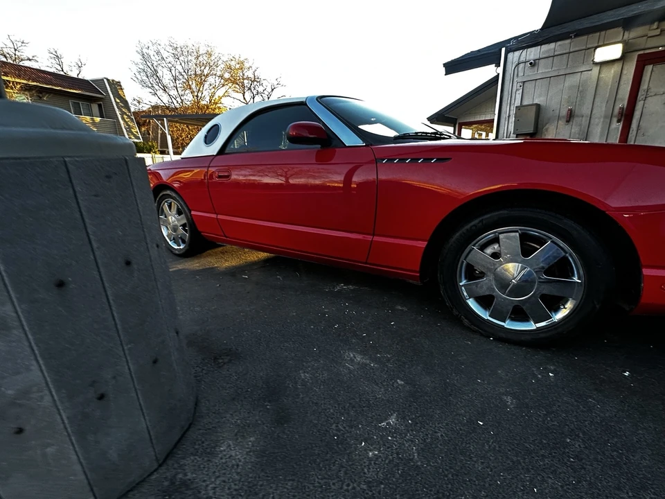 2002 Ford Thunderbird 11th Gen - Image 7 of 21