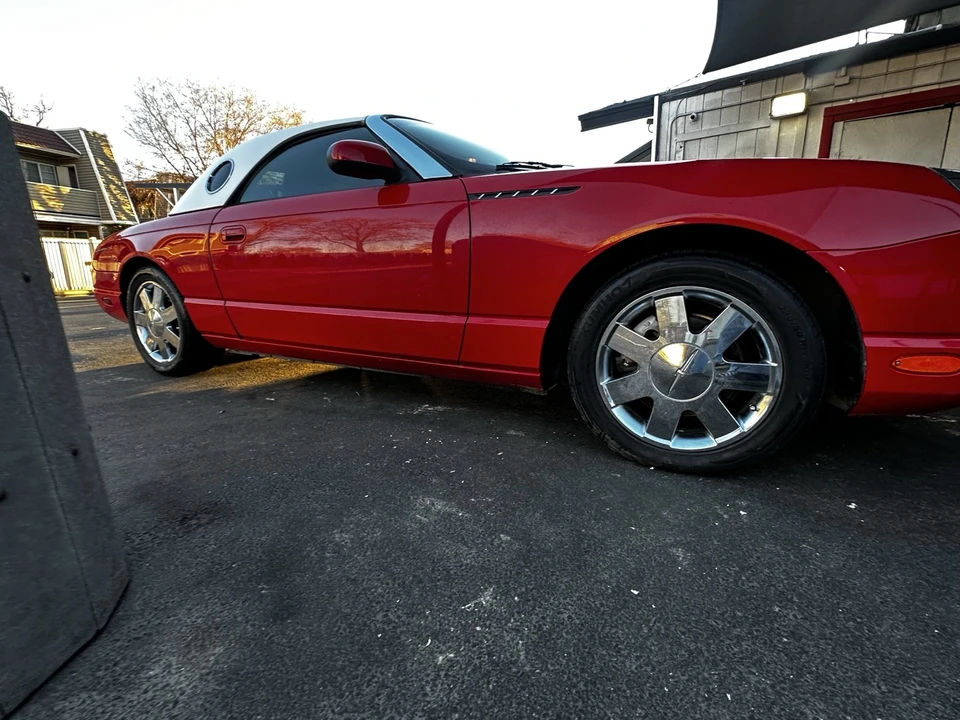 2002 Ford Thunderbird 11th Gen - Image 8 of 21