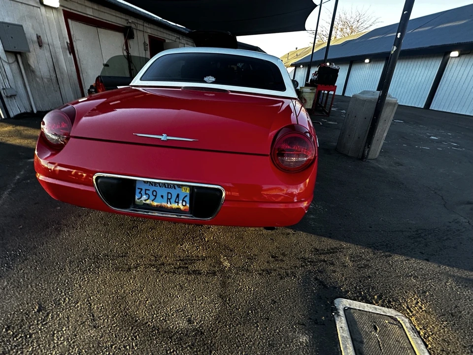 2002 Ford Thunderbird 11th Gen - Image 14 of 21