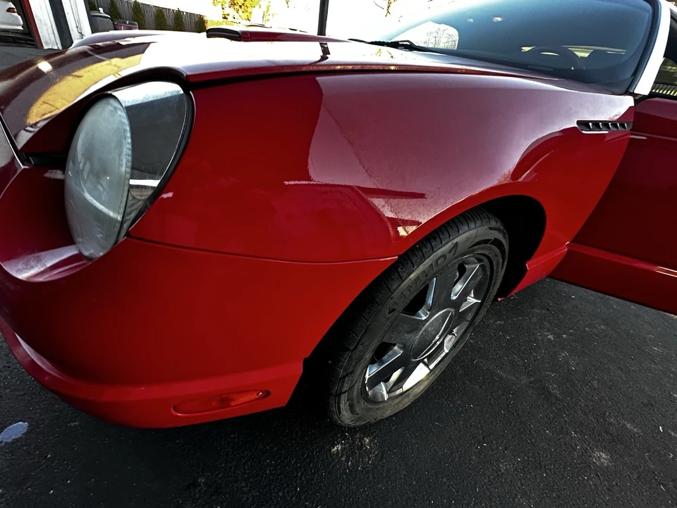 2002 Ford Thunderbird 11th Gen - Image 2 of 21