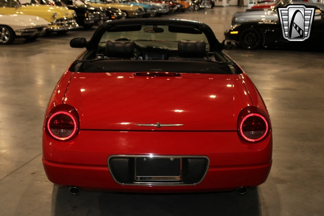 2002 Ford Thunderbird 11th Gen - Image 5 of 12