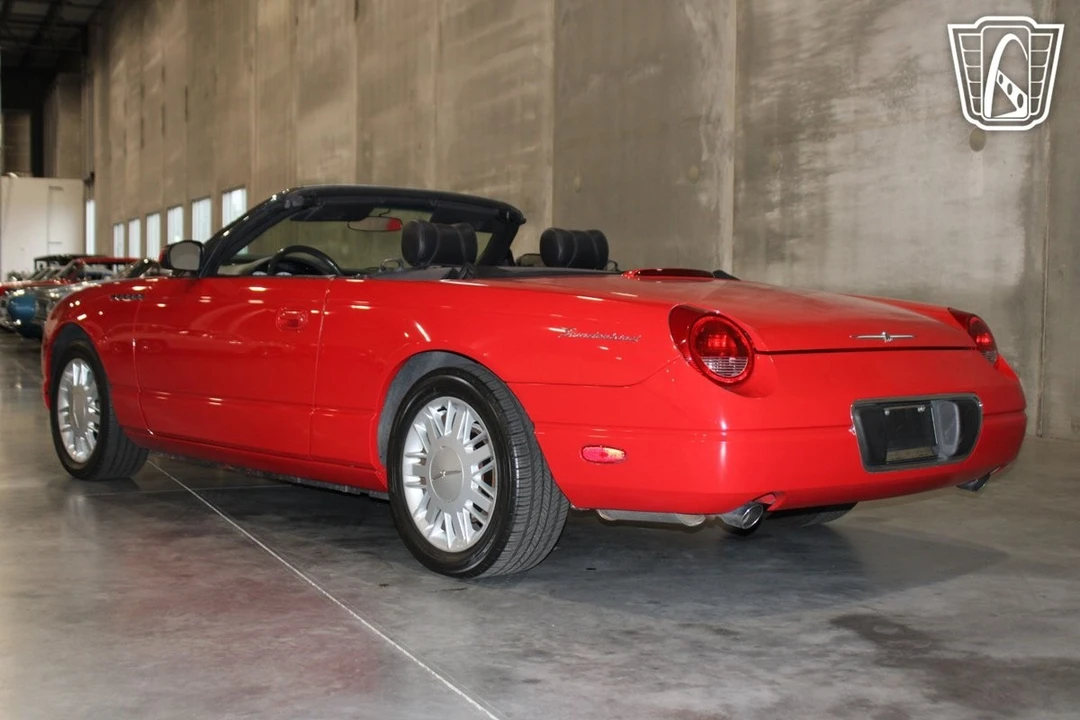 2002 Ford Thunderbird 10th Gen - Image 21 of 21