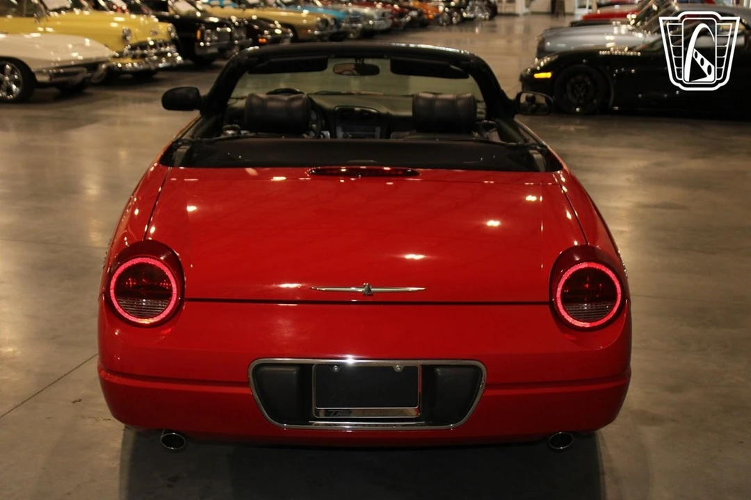 2002 Ford Thunderbird 10th Gen - Image 5 of 21
