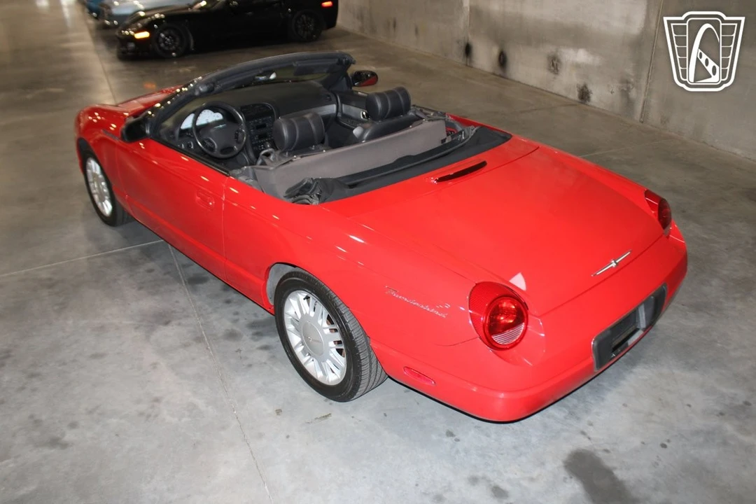 2002 Ford Thunderbird 10th Gen - Image 12 of 12