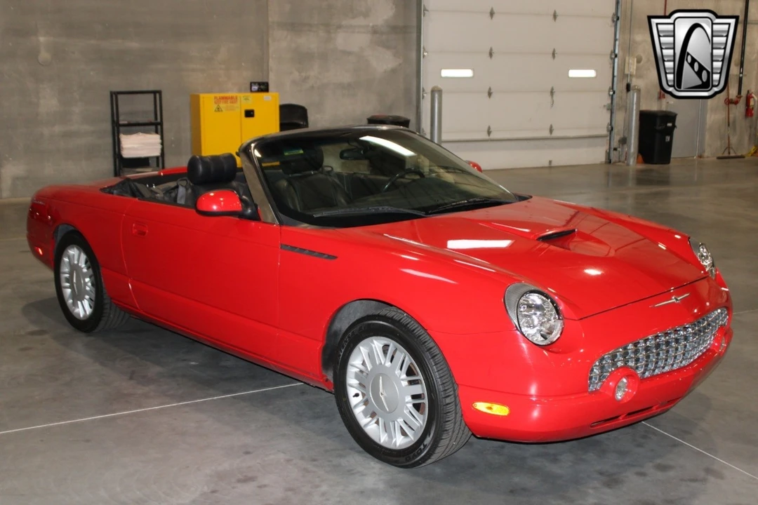 2002 Ford Thunderbird 11th Gen - Image 9 of 12