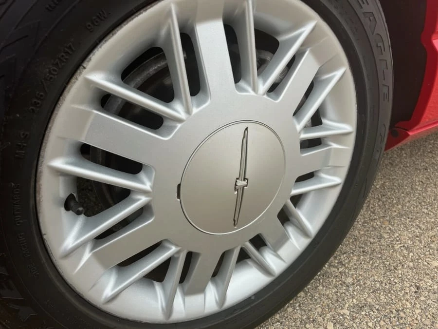 2002 Ford Thunderbird 11th Gen - Image 5 of 8