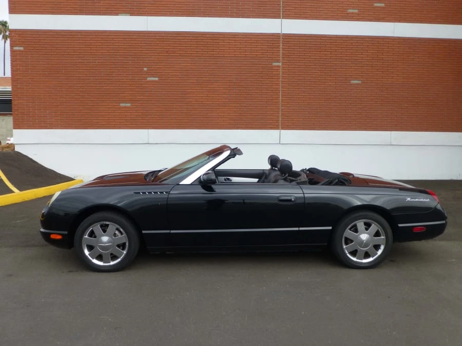 2002 Ford Thunderbird 11th Gen - Image 2 of 7