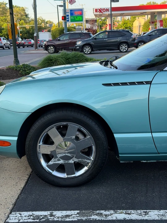 2002 Ford Thunderbird 11th Gen - Image 4 of 22
