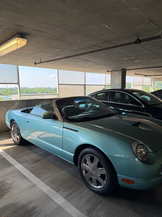 2002 Ford Thunderbird 11th Gen - Image 11 of 22