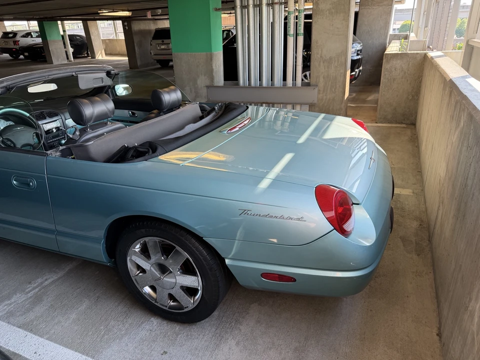 2002 Ford Thunderbird 11th Gen - Image 12 of 22