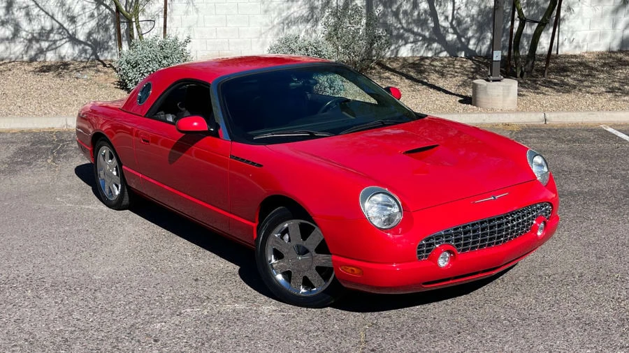 2002 Ford Thunderbird 11th Gen - Image 9 of 10