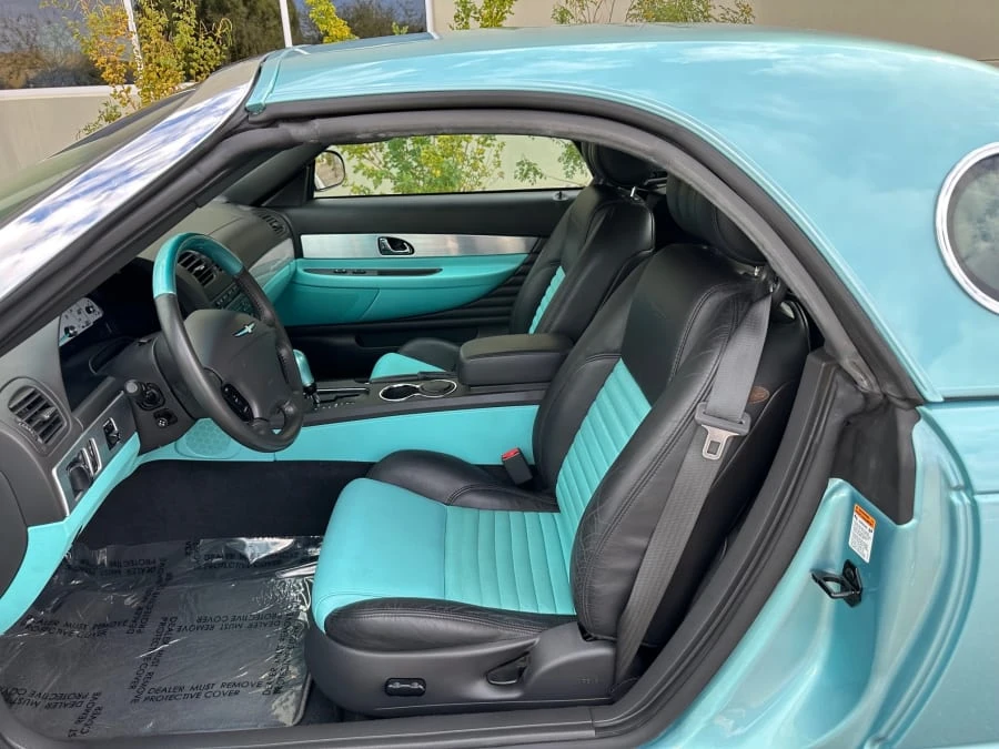 2002 Ford Thunderbird 11th Gen - Image 10 of 15