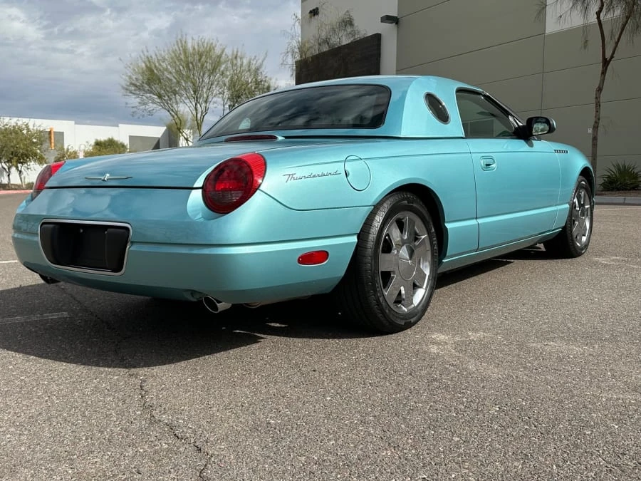 2002 Ford Thunderbird 11th Gen - Image 6 of 15
