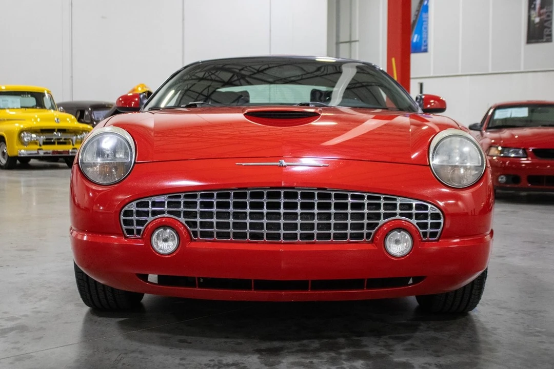 2002 Ford Thunderbird 11th Gen - Image 9 of 21