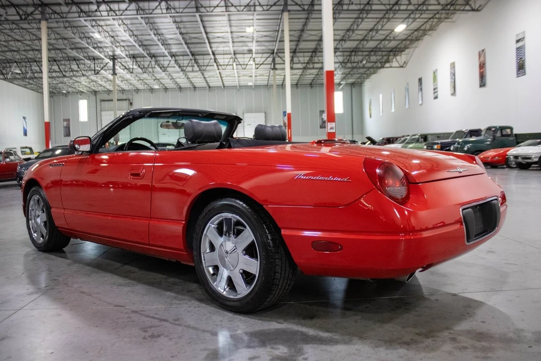 2002 Ford Thunderbird 11th Gen - Image 4 of 12