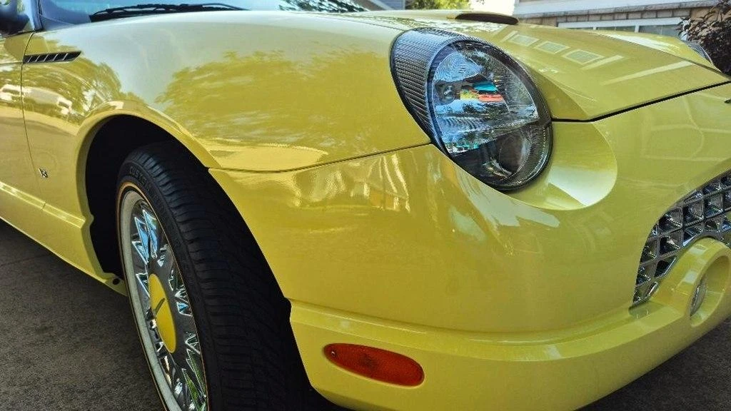 2002 Ford Thunderbird 11th Gen - Image 5 of 31