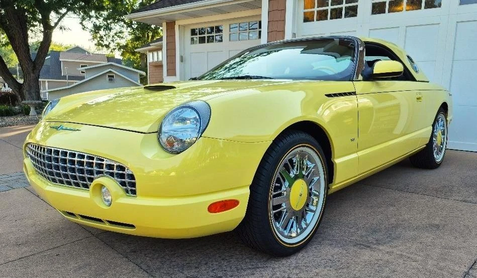 2002 Ford Thunderbird 11th Gen - Image 7 of 31