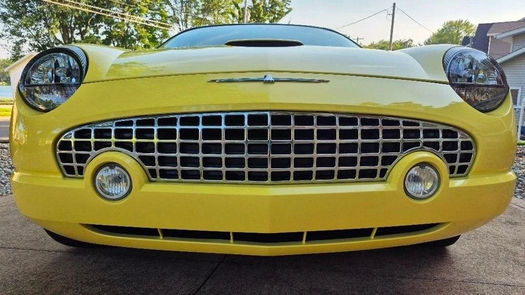 2002 Ford Thunderbird 11th Gen - Image 11 of 31