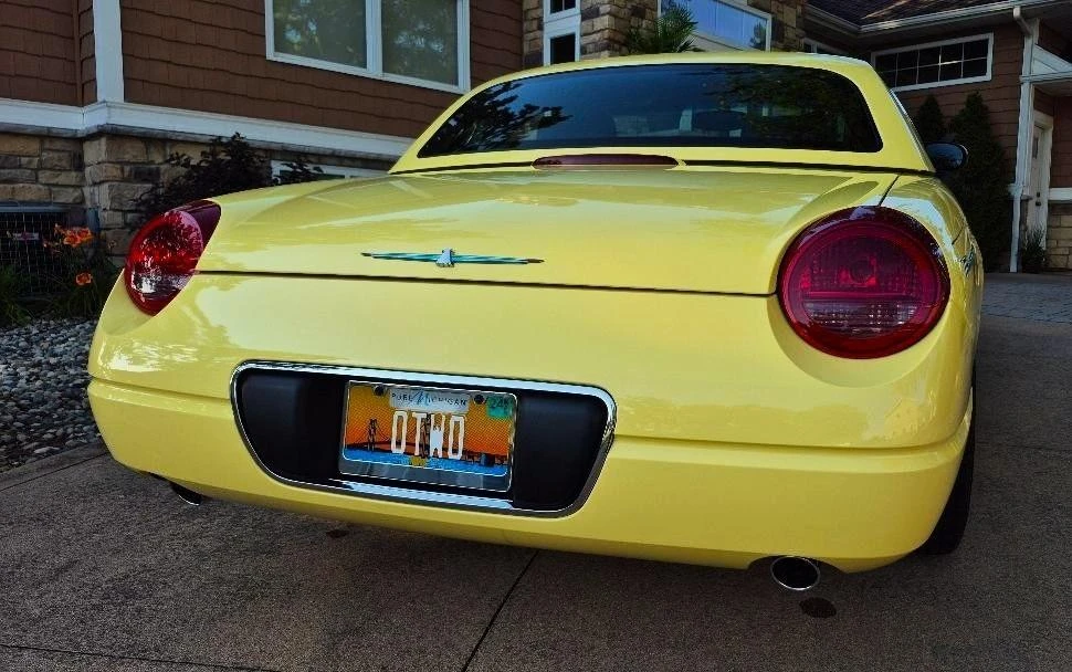 2002 Ford Thunderbird 11th Gen - Image 14 of 31