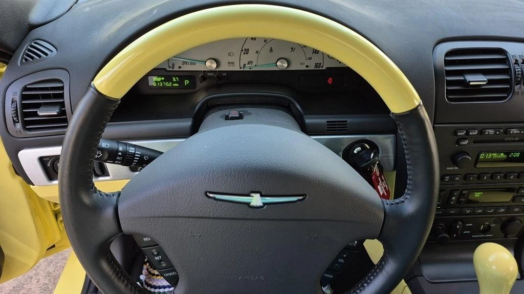 2002 Ford Thunderbird 11th Gen - Image 20 of 31