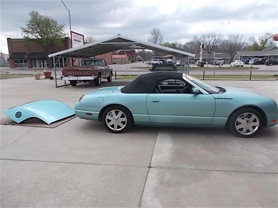 2002 Ford Thunderbird 11th Gen - Image 8 of 29