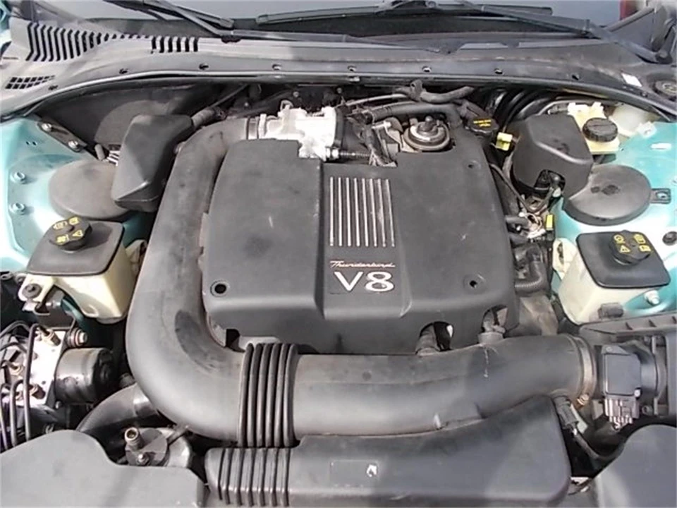 2002 Ford Thunderbird 11th Gen - Image 17 of 29