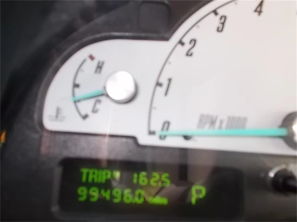 2002 Ford Thunderbird 11th Gen - Image 24 of 29